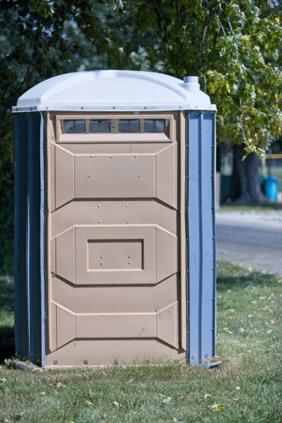 Best Porta potty rental near me  in Coldwater, MI